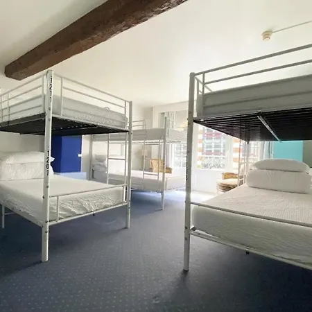 Hostel20 Wilson Хостел Тулуза