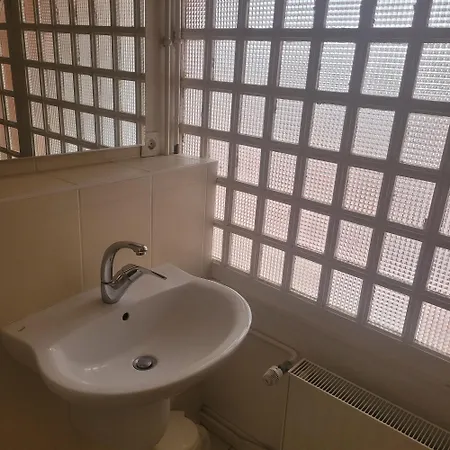 Hostel20 Toulouse Wilson