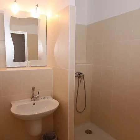 Hostel20 Toulouse Wilson *